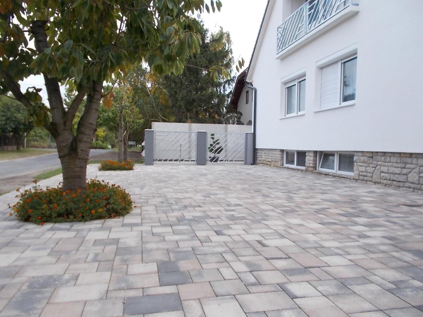 Sub Rosa Two-Bedroom Apartment Balatonfenyves Zewnętrze zdjęcie